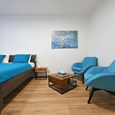 Azure Nest Brno